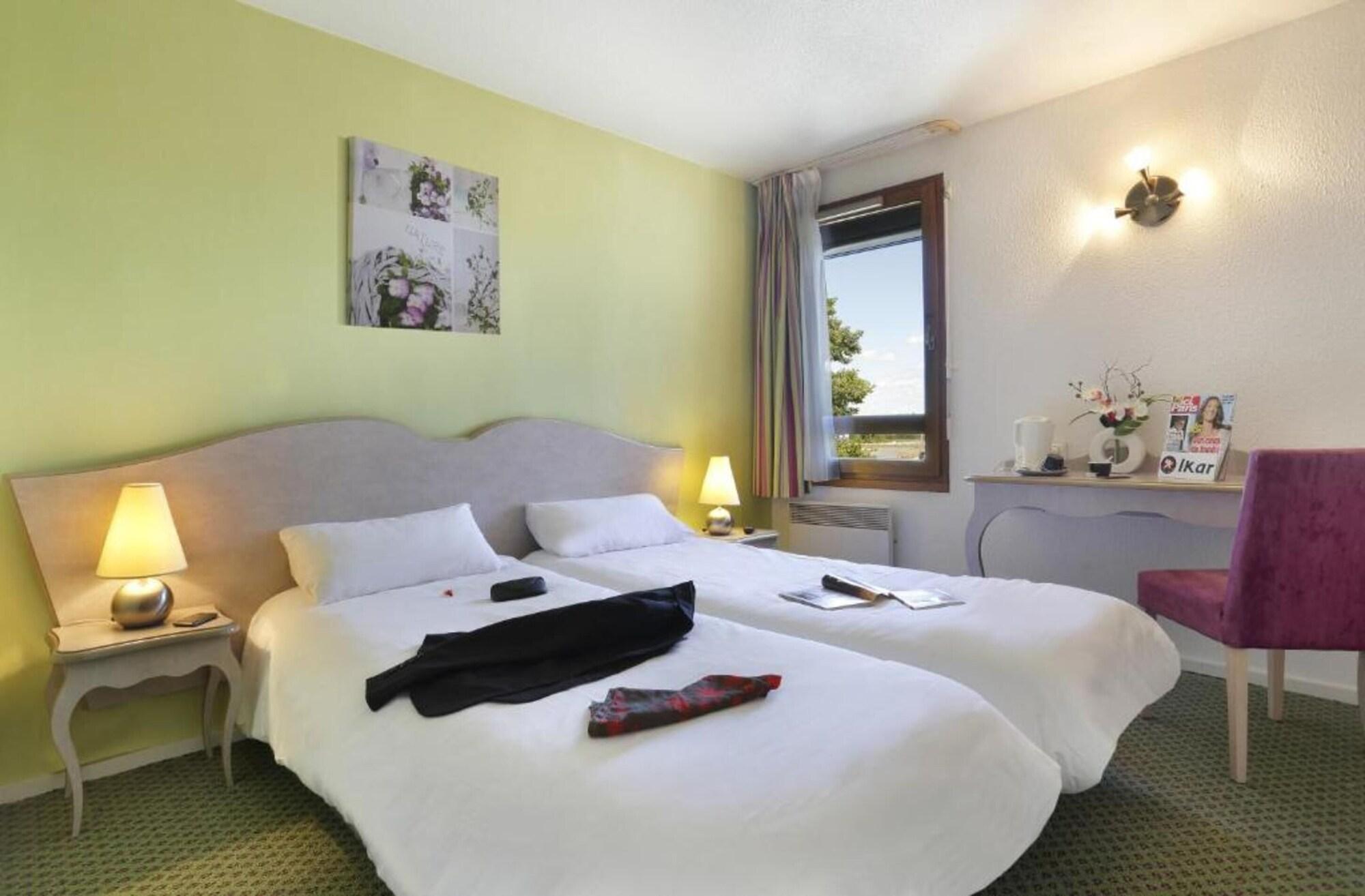 Ikar - Fasthotel Blois Exteriör bild