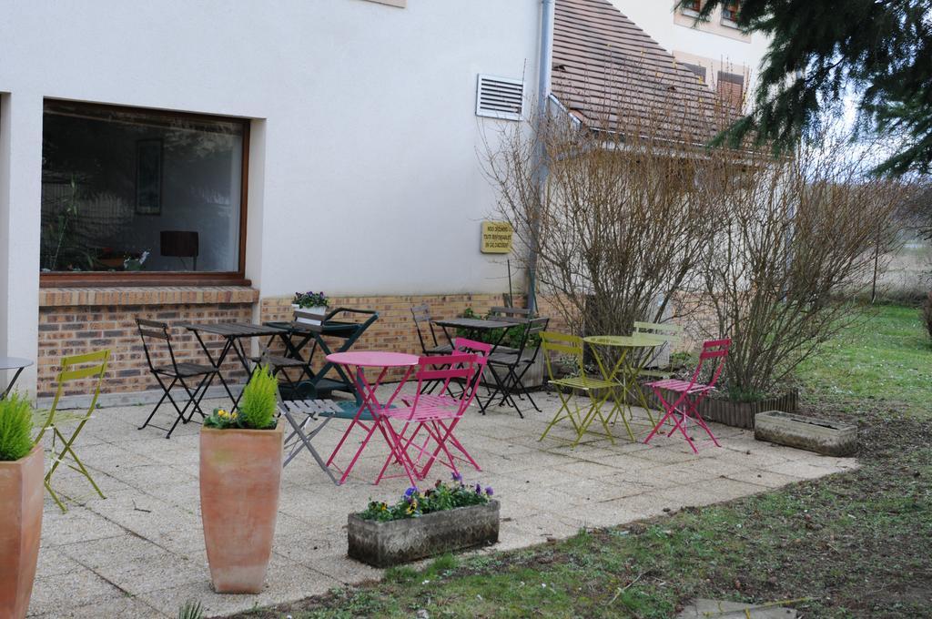 Ikar - Fasthotel Blois Exteriör bild